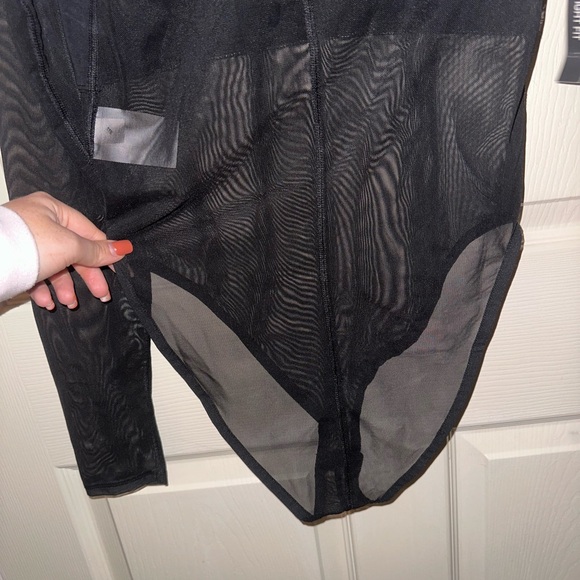 NWT Nike Women's Black Logo front Mesh long sleeve bodysuit streetwear M sporty - Picture 10 of 11